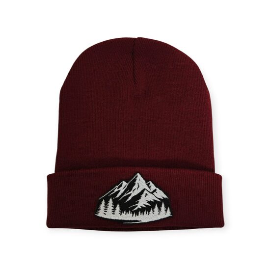 Mütze mit Bergmotiv